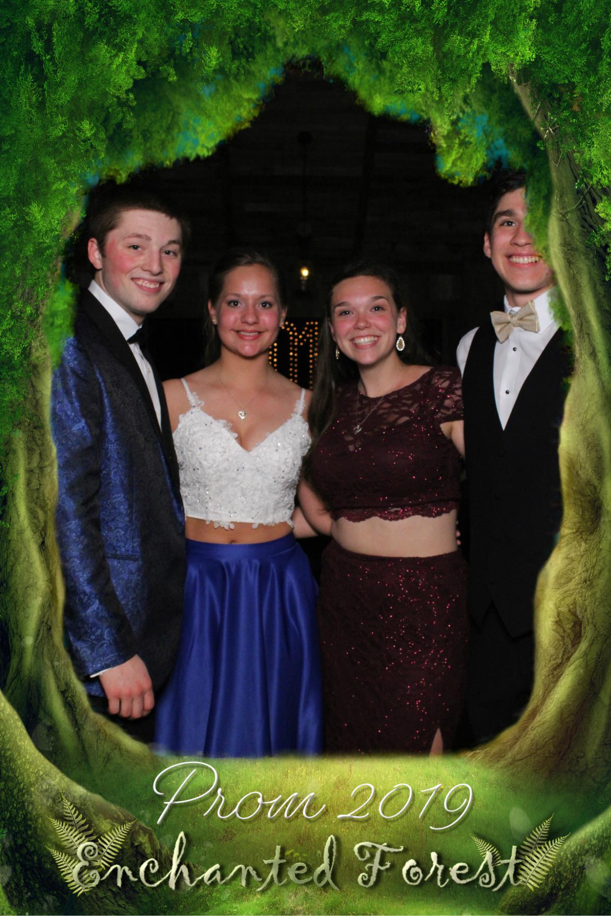Rangeley Prom | View more photos from the event at gallery.mainemagicmirror.com/u/MaineMagicMirror/Rangeley-Prom